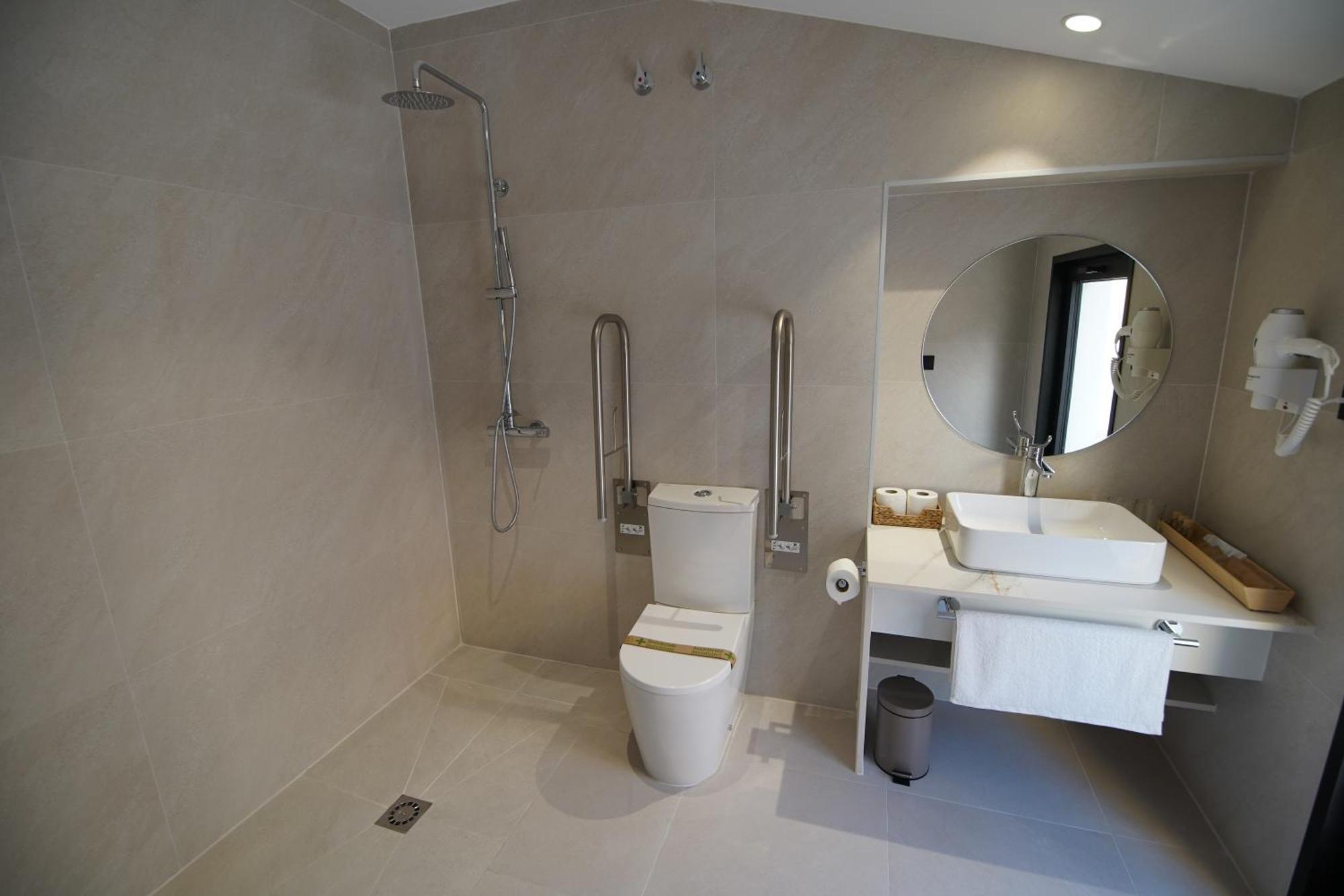 Bet Apartments - Suites Puerto บาเลนเซีย ภายนอก รูปภาพ