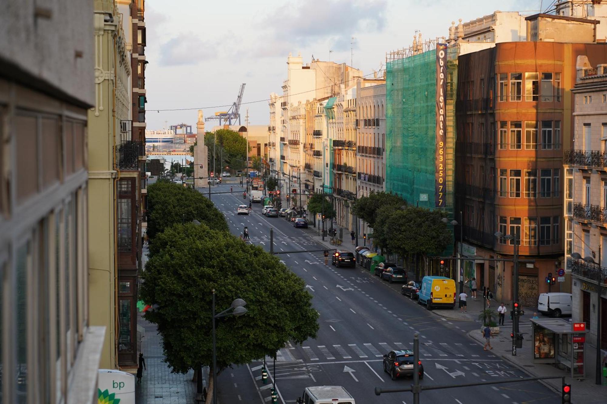 Bet Apartments - Suites Puerto บาเลนเซีย ภายนอก รูปภาพ