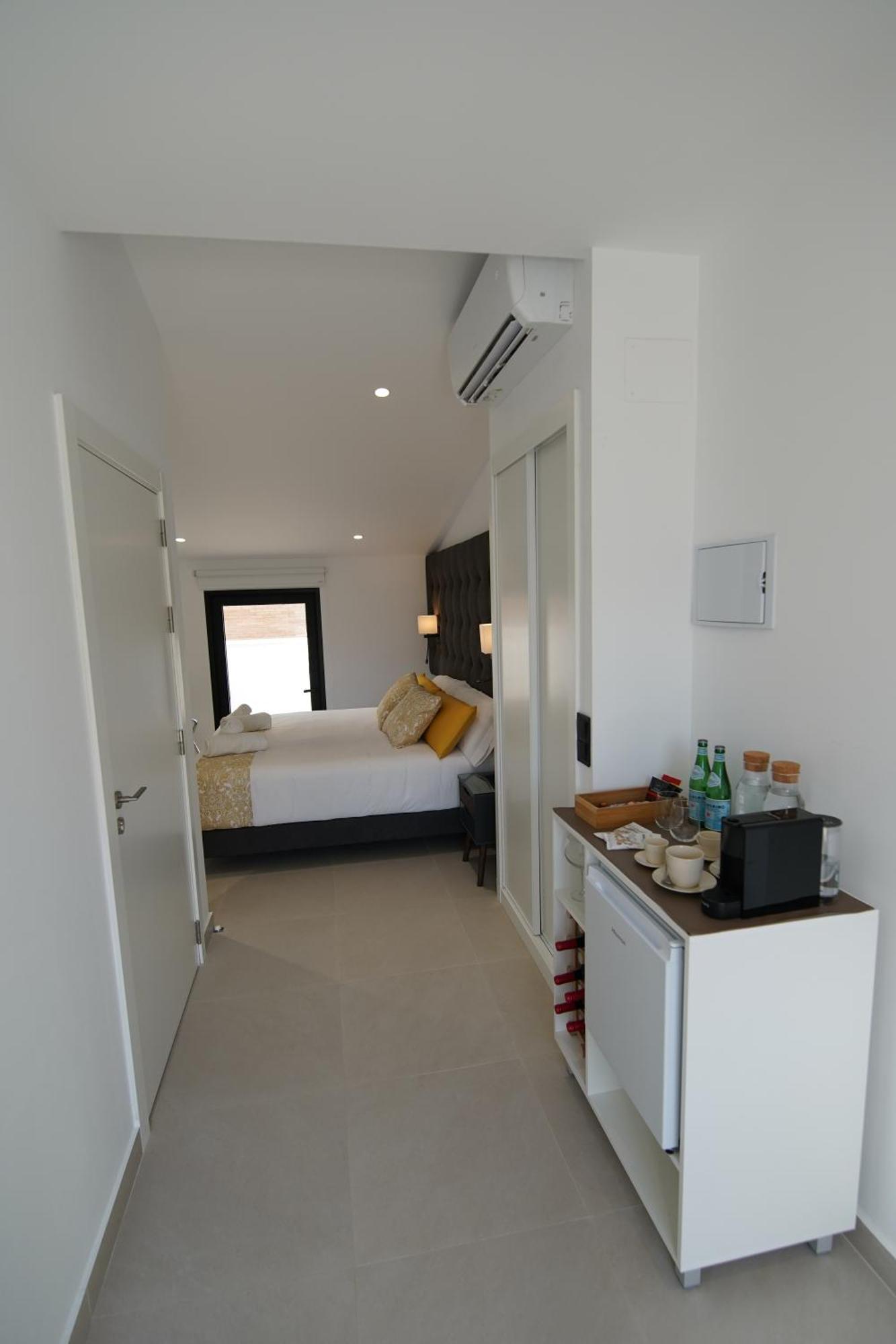 Bet Apartments - Suites Puerto บาเลนเซีย ภายนอก รูปภาพ