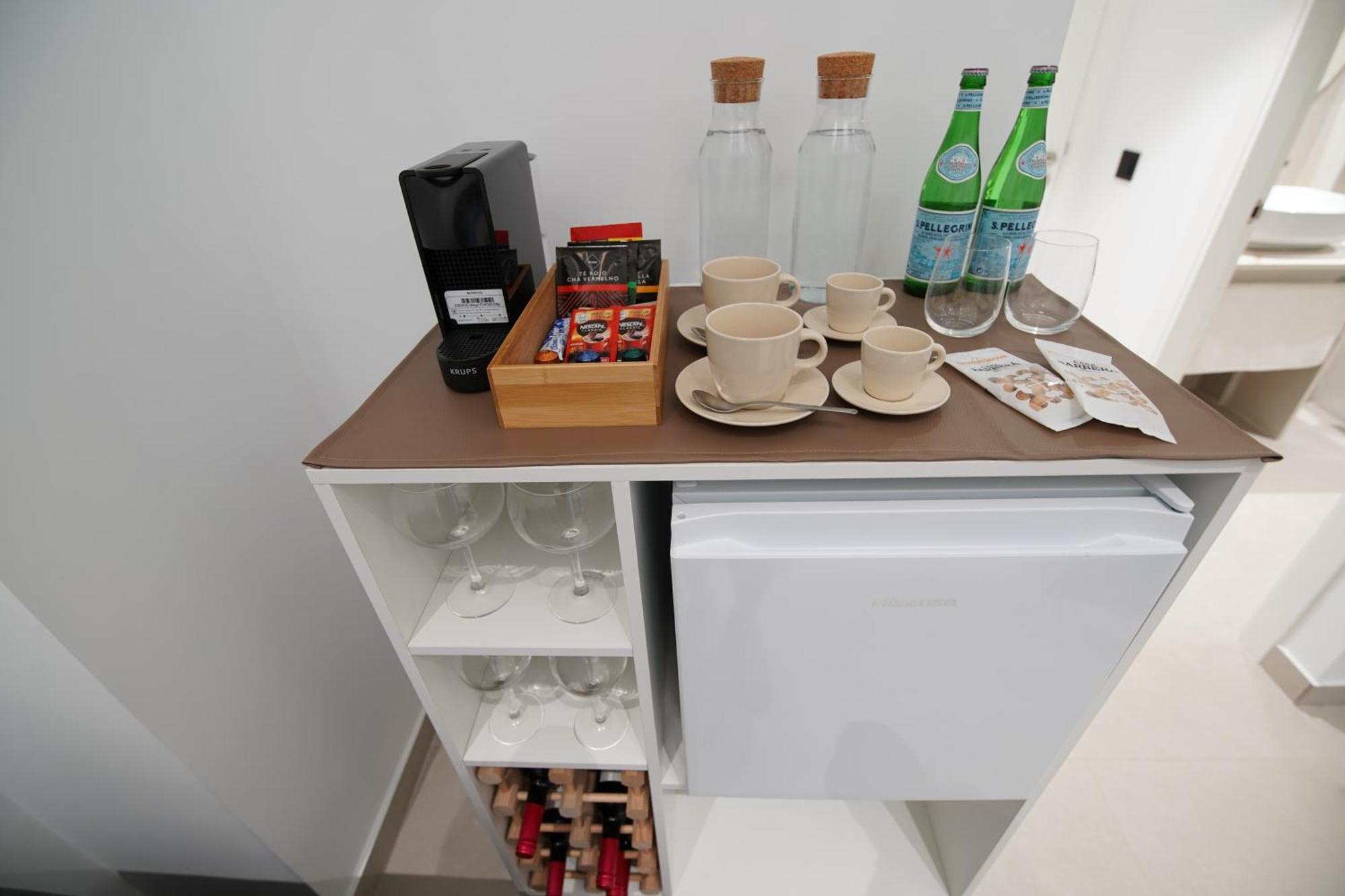 Bet Apartments - Suites Puerto บาเลนเซีย ภายนอก รูปภาพ