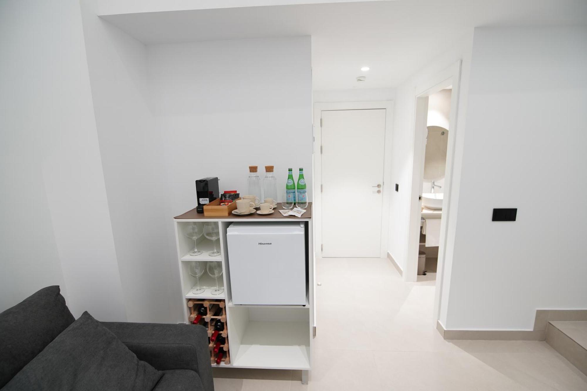 Bet Apartments - Suites Puerto บาเลนเซีย ภายนอก รูปภาพ
