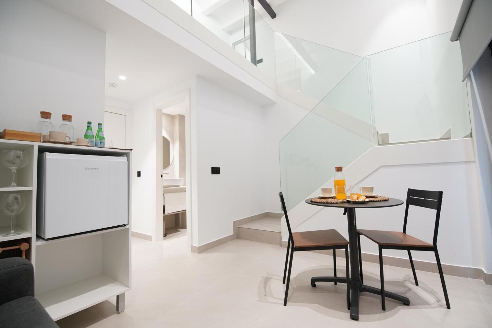 Bet Apartments - Suites Puerto บาเลนเซีย ภายนอก รูปภาพ